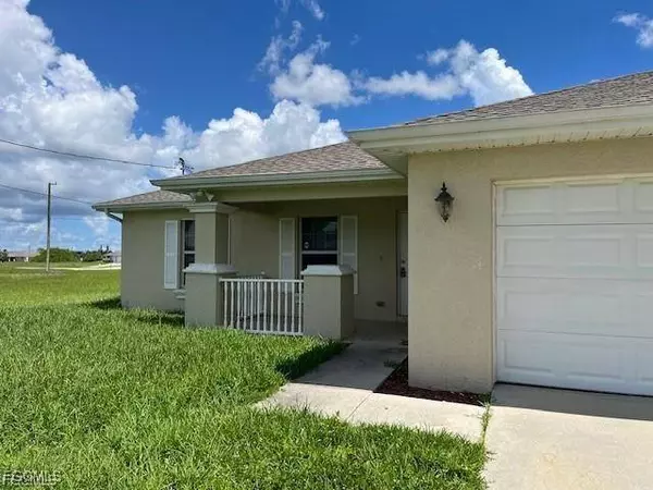 2723 NW 7th TER, Cape Coral, FL 33993