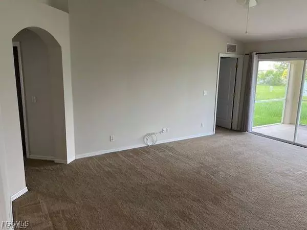 2723 NW 7th TER, Cape Coral, FL 33993