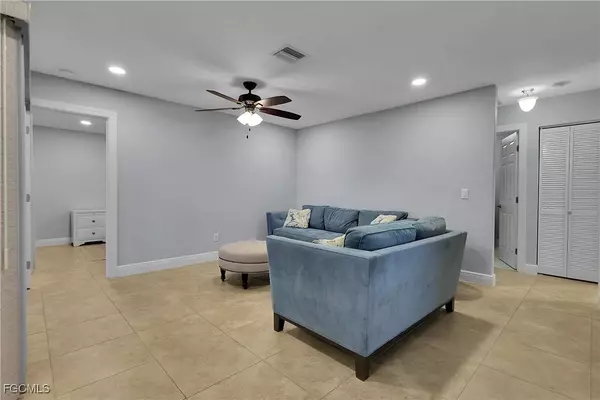 1428 SW 50th ST #117, Cape Coral, FL 33914