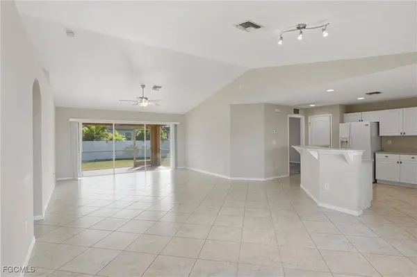 2822 NW 11th TER, Cape Coral, FL 33993