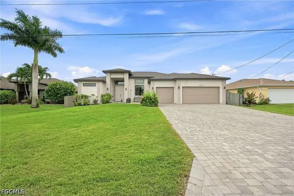 2524 SW 31st LN, Cape Coral, FL 33914