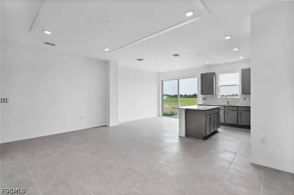 17323 Peregrine WAY, Babcock Ranch, FL 33982