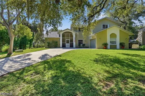4619 Little River LN, Fort Myers, FL 33905