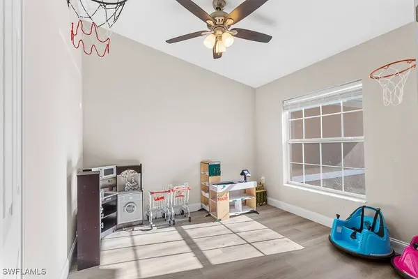 1405 Cleveland AVE, Lehigh Acres, FL 33972