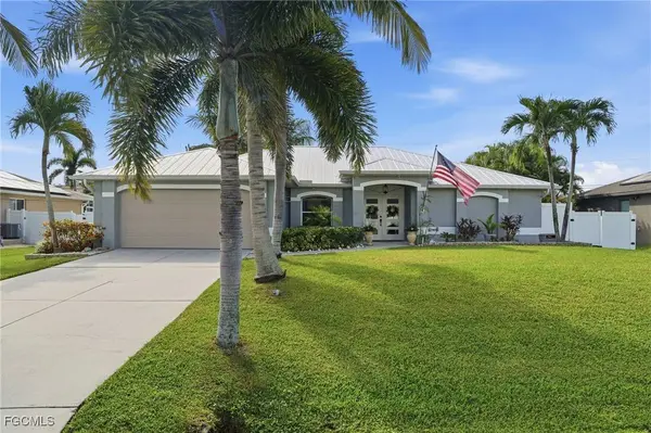 2026 SW 30th ST, Cape Coral, FL 33914