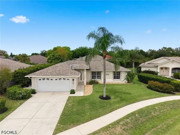 1529 Junior CT, Lehigh Acres, FL 33971