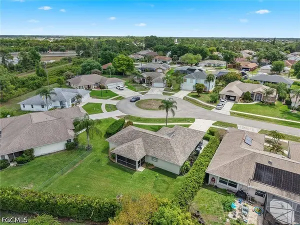 1529 Junior CT, Lehigh Acres, FL 33971