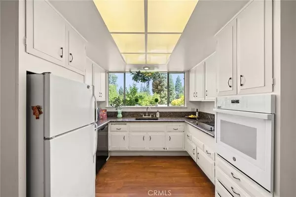 263 Calle Aragon, Laguna Woods, CA 92637