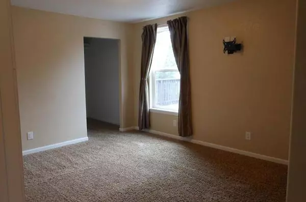 1020 Alpha ST, Eureka, CA 95503