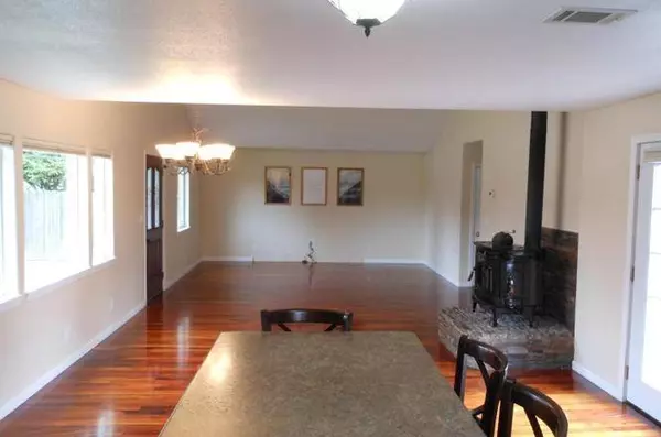 1020 Alpha ST, Eureka, CA 95503