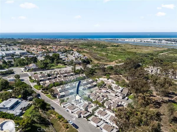 5 Sundance DR, Newport Beach, CA 92663