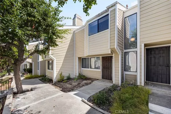 5 Sundance DR, Newport Beach, CA 92663