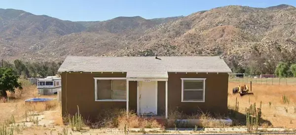 1824 Charles, Banning, CA 92220