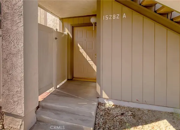 15282 Campus Park #A, Moorpark, CA 93021