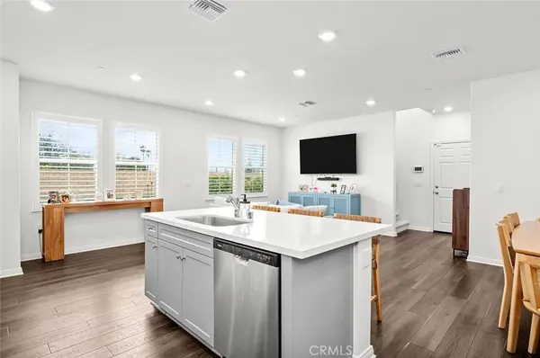 4208 S Laguna, Ontario, CA 91761