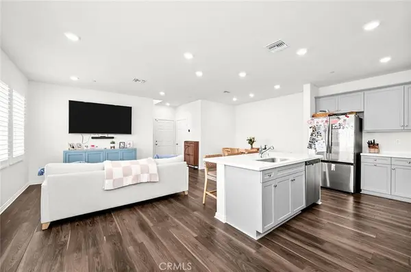 4208 S Laguna, Ontario, CA 91761