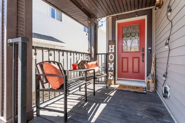 64 Drake Landing CRES, Okotoks, AB T1S0E6