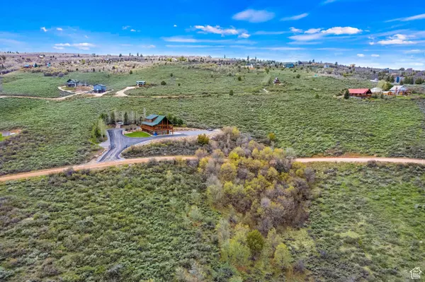 2450 S PAINTBRUSH #8, Garden City, UT 84028