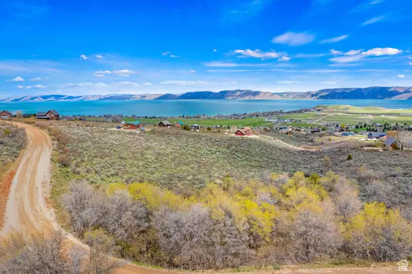 2450 S PAINTBRUSH #8, Garden City, UT 84028