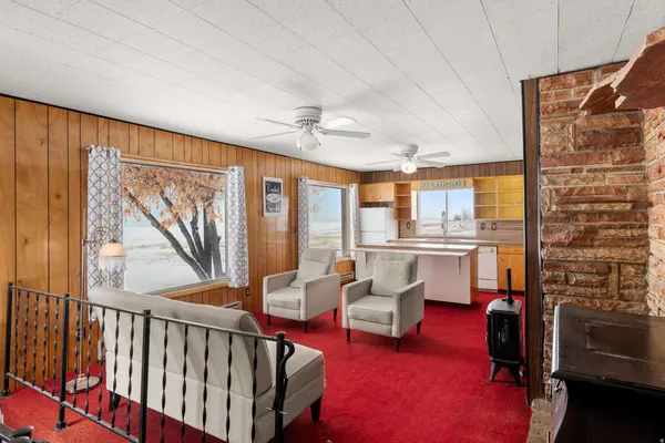 377 EAST SHORE RD, Saint Charles, ID 83272