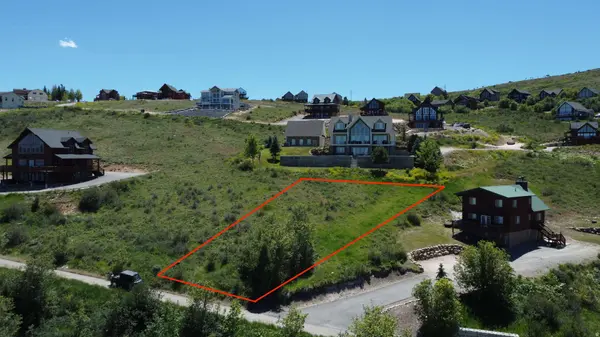 753 N BLACKBERRY DR #4, Garden City, UT 84028