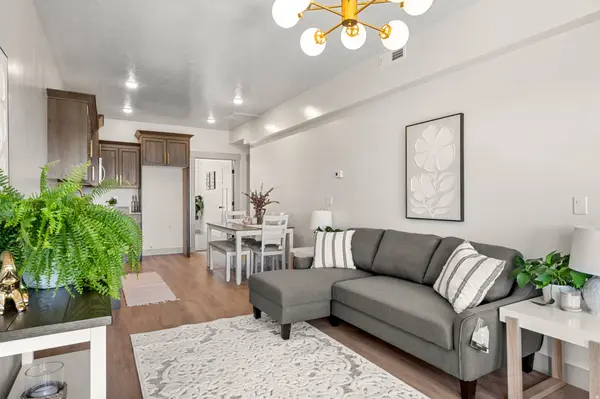 939 N HARBOR VILLAGE DR E #104, Garden City, UT 84028