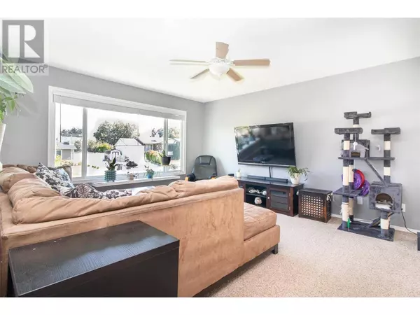 1310 Mary Court, Kelowna, BC V1X5V3