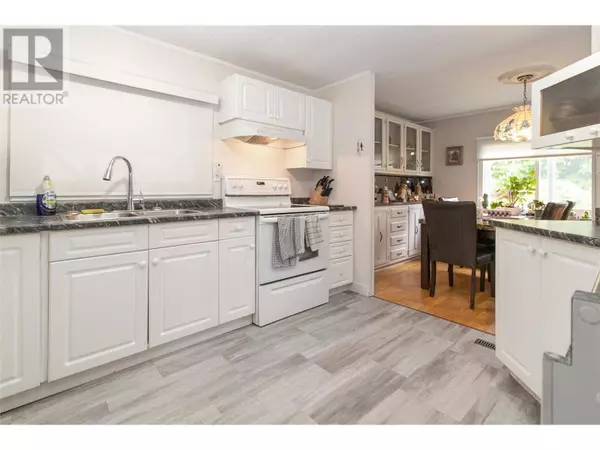 5432 Chidley RD #22, Peachland, BC V0H1X5