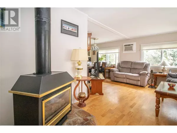 5432 Chidley RD #22, Peachland, BC V0H1X5