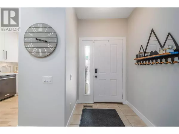 690 Lequime RD #106, Kelowna, BC V1W5B8