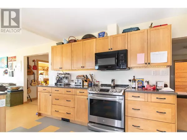 2741 Sugosa Place, West Kelowna, BC V4T2X3