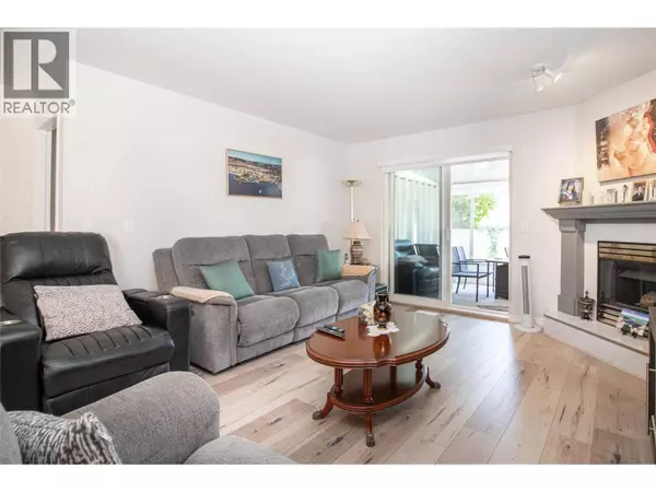 1874 Parkview CRES #25, Kelowna, BC V1X7G6