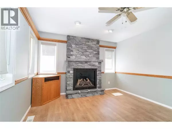 1495 Nelson Place, Kelowna, BC V1Y9H5