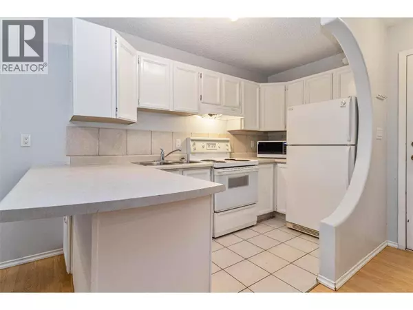 1685 Ufton CT #110, Kelowna, BC V1Y8G7