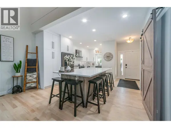 690 Lequime RD #106, Kelowna, BC V1W5B8