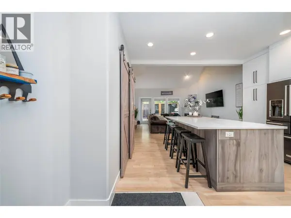 690 Lequime RD #106, Kelowna, BC V1W5B8