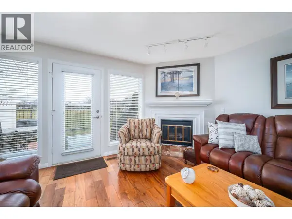 1020 Lanfranco RD #4, Kelowna, BC V1W3W6