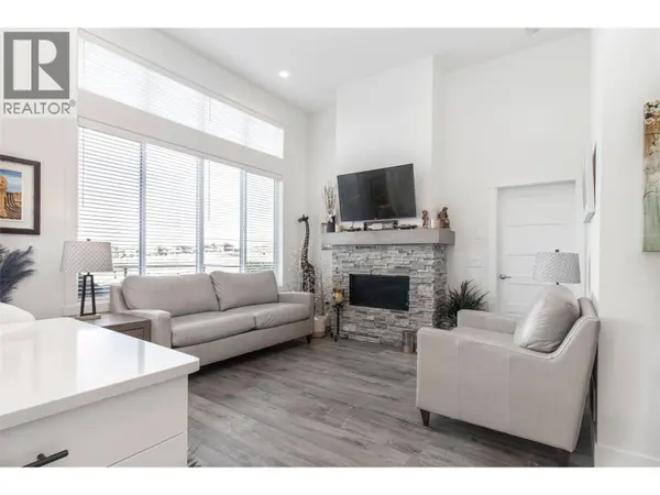 1396 Tower Ranch Drive, Kelowna, BC V1P1T8