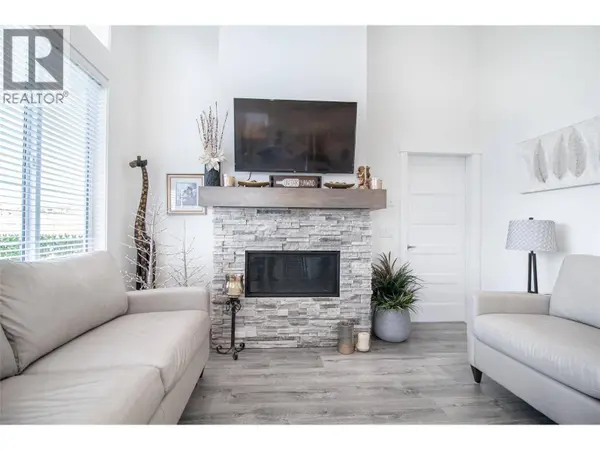 1396 Tower Ranch Drive, Kelowna, BC V1P1T8