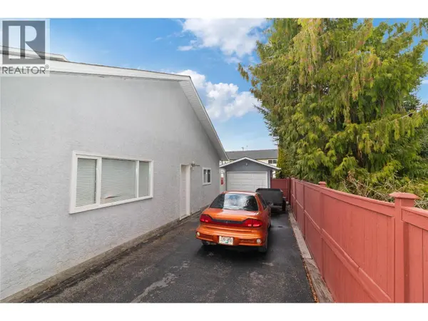 680 Richards Road, Kelowna, BC V1X2X6