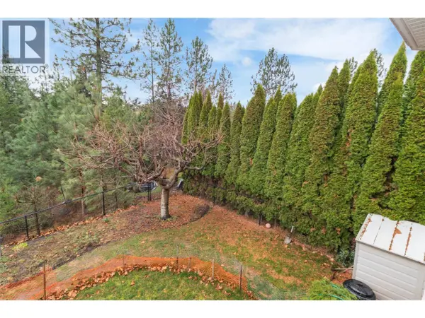 981 Westview Way, West Kelowna, BC V1Z2B3