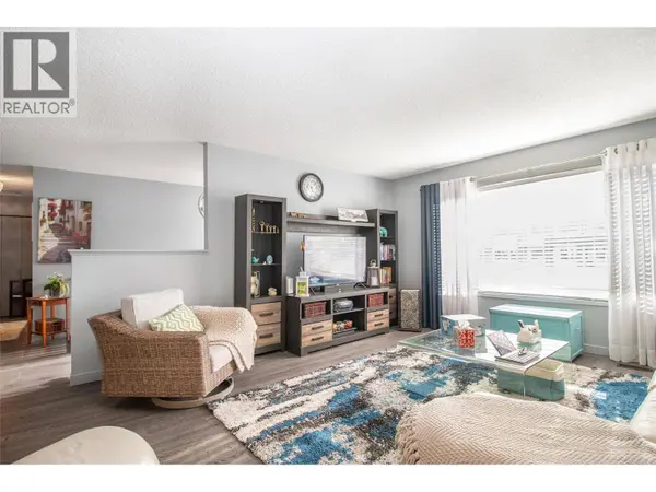 2111 Wilkinson Street, Kelowna, BC V1Y4A1