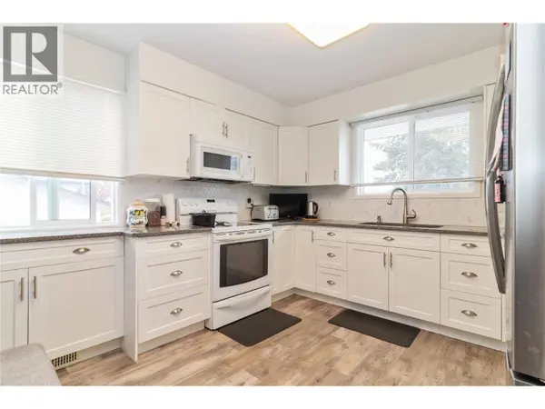 410 Madsen Road, Kelowna, BC V1X2C2