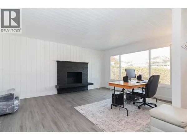 1352 Alder Court, Kelowna, BC V1Y3P9