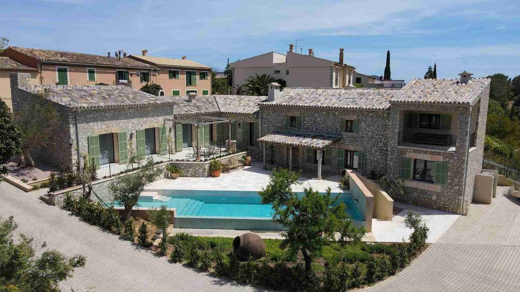 RUSTIC VILLA IN ES CAPDELLÁ # MAL/LOV, Mallorca, 