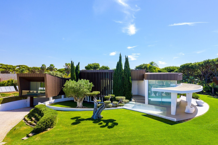 One-of-a-kind Designed Villa in Vilamoura Algave #QPSAV/POR, Portugal, 