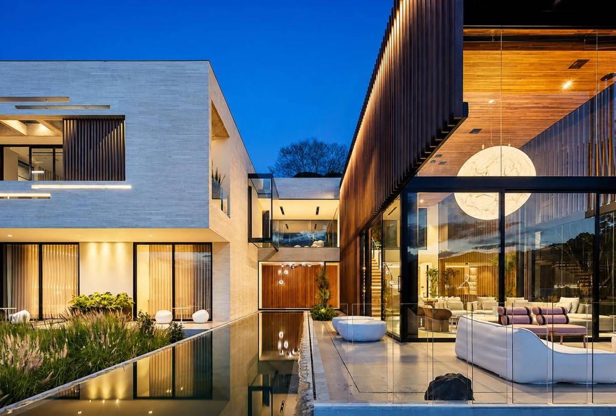 Architectural Luxury Estate in Alto de las Palmas #LE, Colombia,