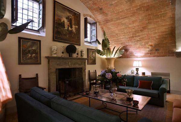 Villa on Top of a Hill #LE, Tuscany,
