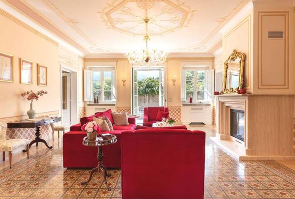 Italy,,Timeless 18th-Century Villa Near Lucca: A Tuscan Sanctuary of Elegance and Serenity #LE