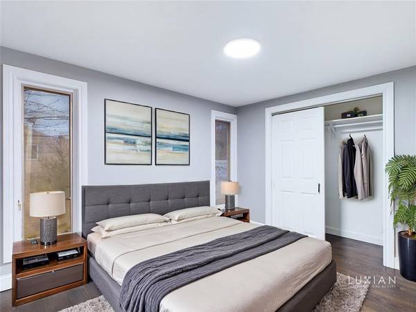 Patchogue, NY 11772-1102,115 N Clinton Ave